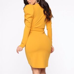 Mini dress size Large Mustard color w long sleeves